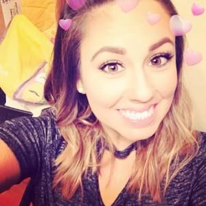 Meet your Posher, Lauren